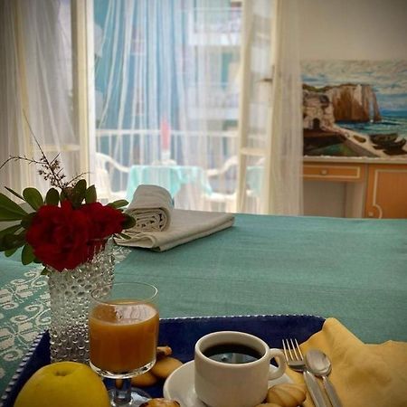 Hotel Villa Alexandra Bellaria-Igea Marina Eksteriør billede