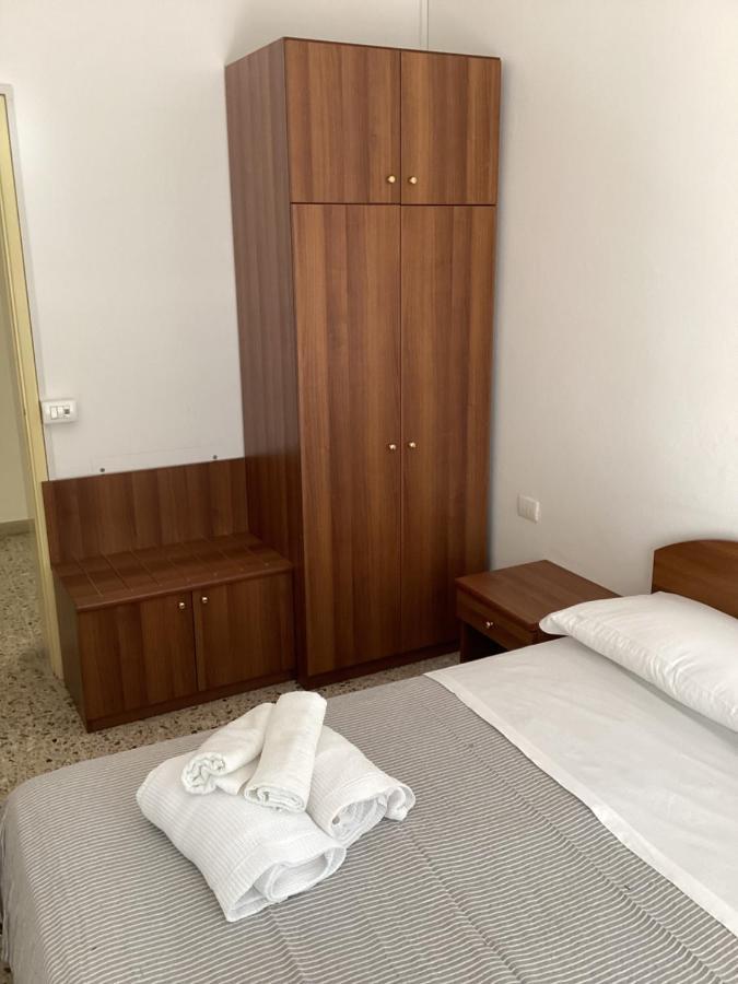 Hotel Villa Alexandra Bellaria-Igea Marina Eksteriør billede