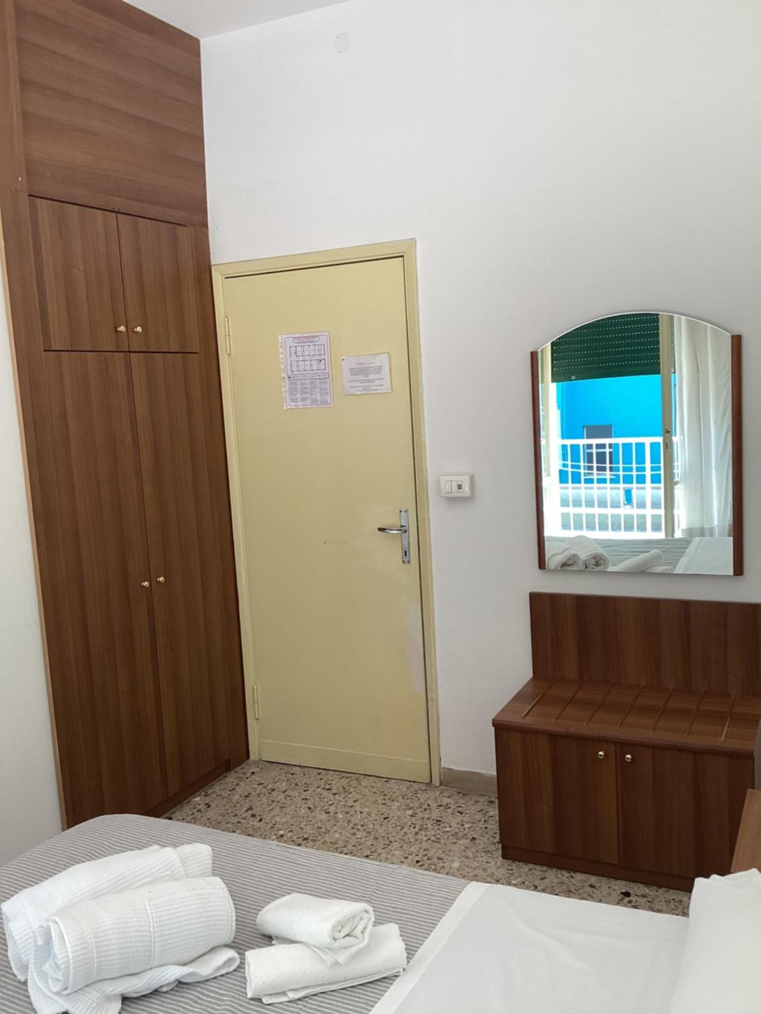 Hotel Villa Alexandra Bellaria-Igea Marina Eksteriør billede